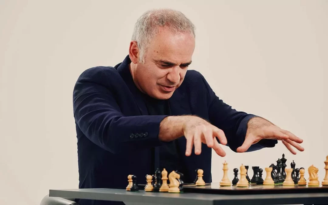 5 ouvertures qui ont fait la légende de Kasparov : une approche stratégique du jeu moderne